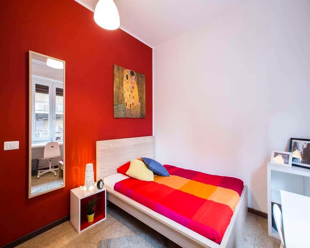 negozio in affitto a Milano in zona Cagnola
