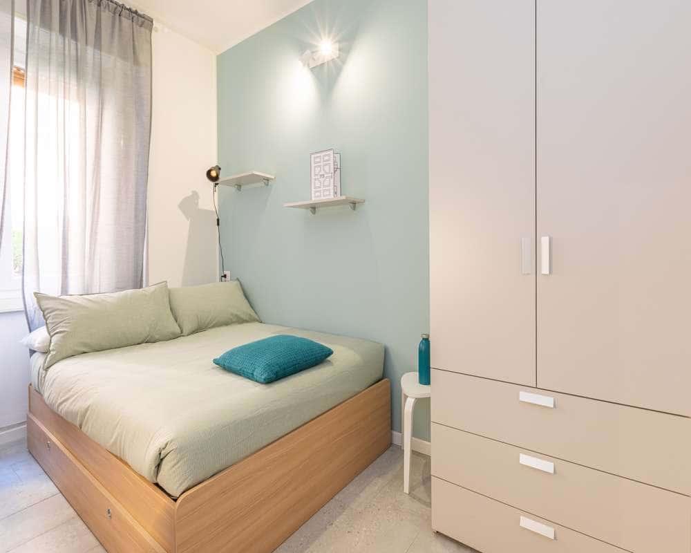 negozio in affitto a Milano in zona Ghisolfa