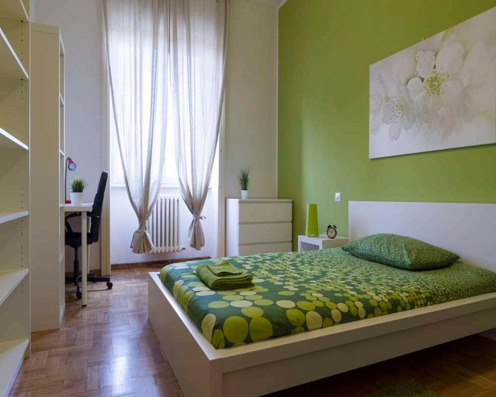 negozio in affitto a Milano in zona Conchetta