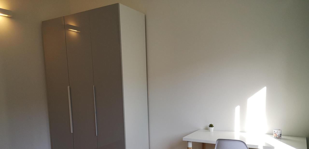 negozio in affitto a Milano in zona XXII Marzo