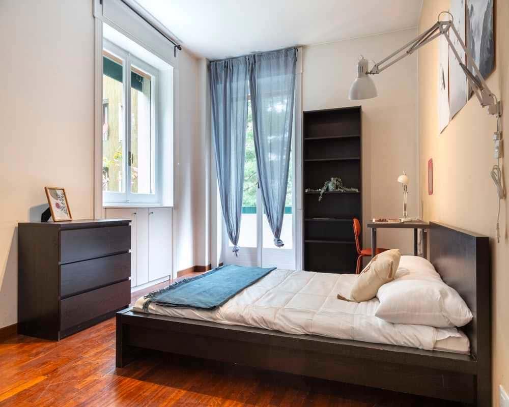 negozio in affitto a Milano
