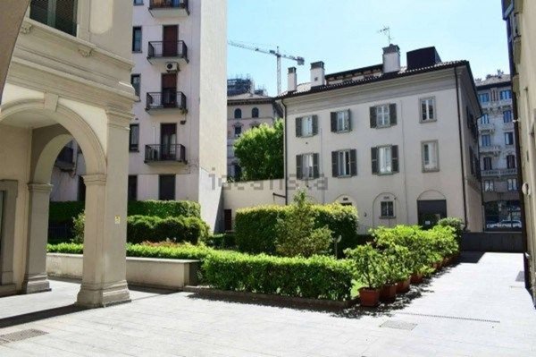 appartamento in affitto a Milano in zona Guastalla