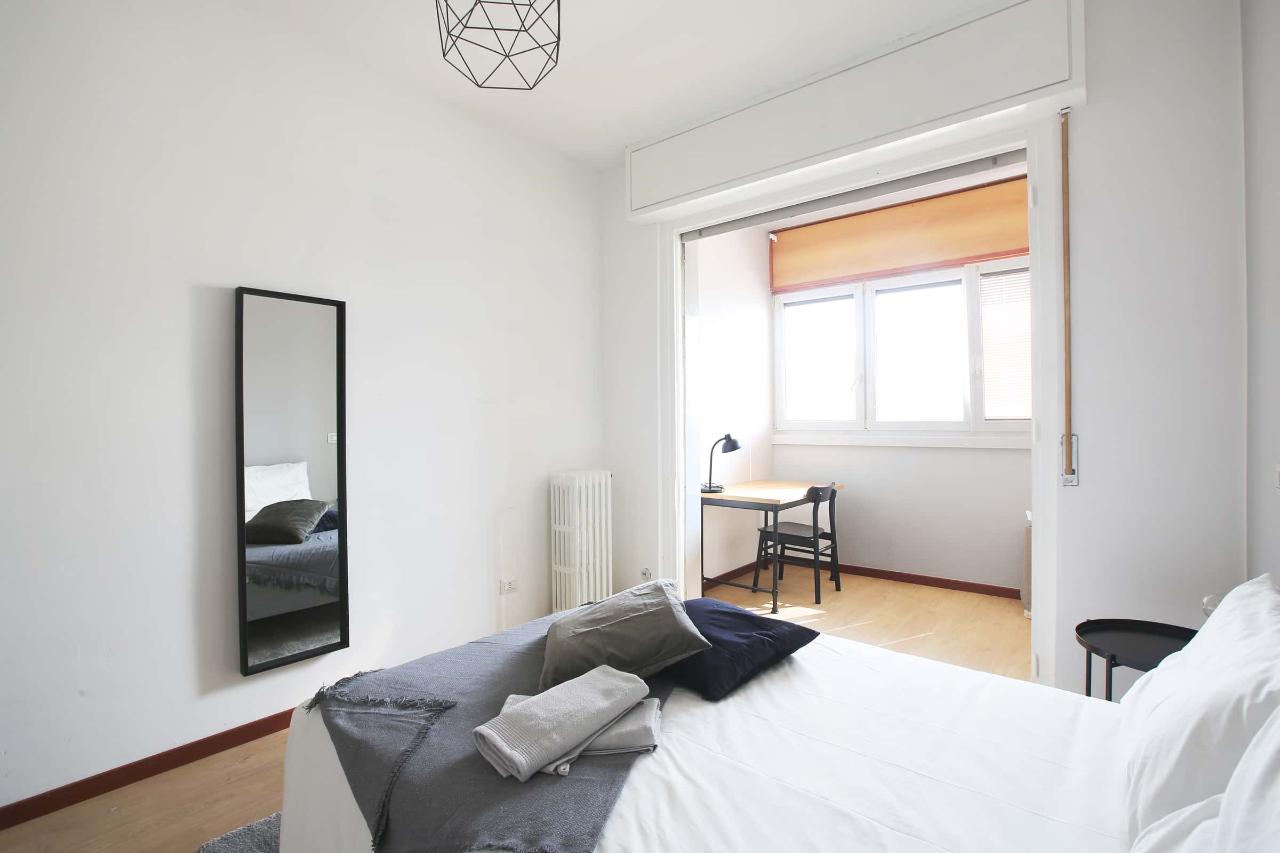 negozio in affitto a Milano in zona Quarto Cagnino