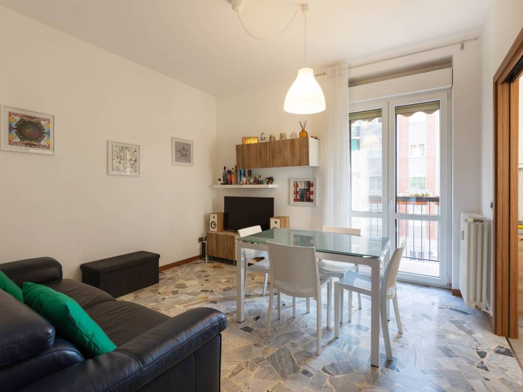 appartamento in affitto a Milano in zona Famagosta