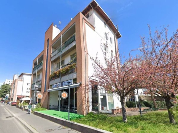 locale commerciale in affitto a Milano in zona Niguarda