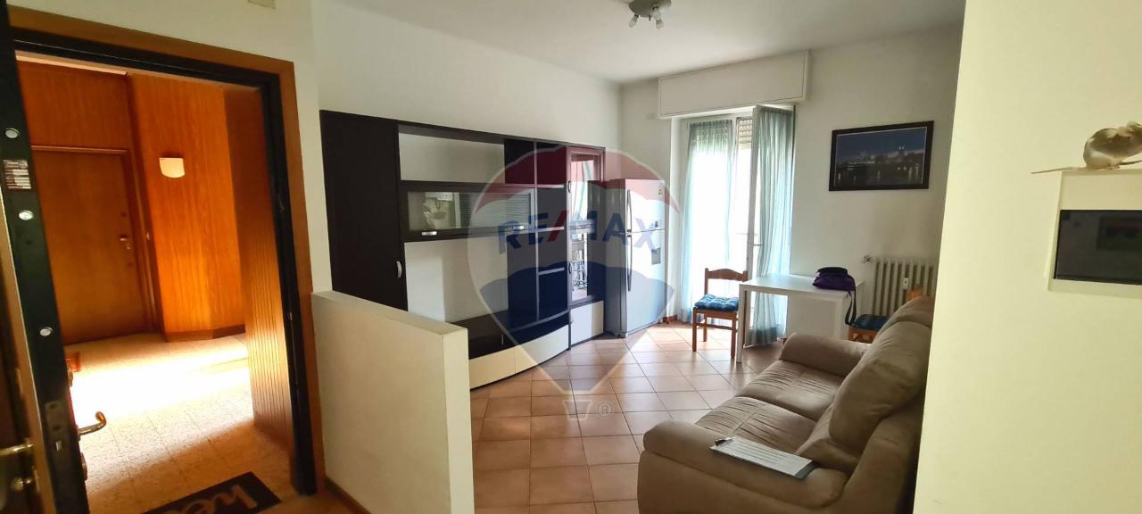 appartamento in affitto a Milano in zona Segnano