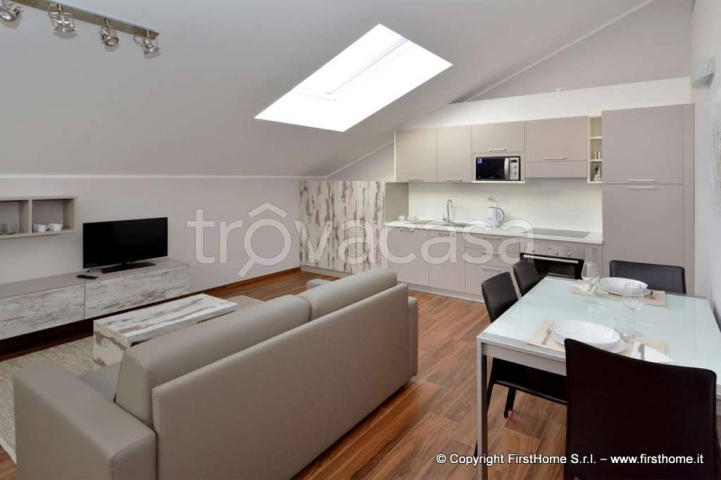 appartamento in affitto a Milano