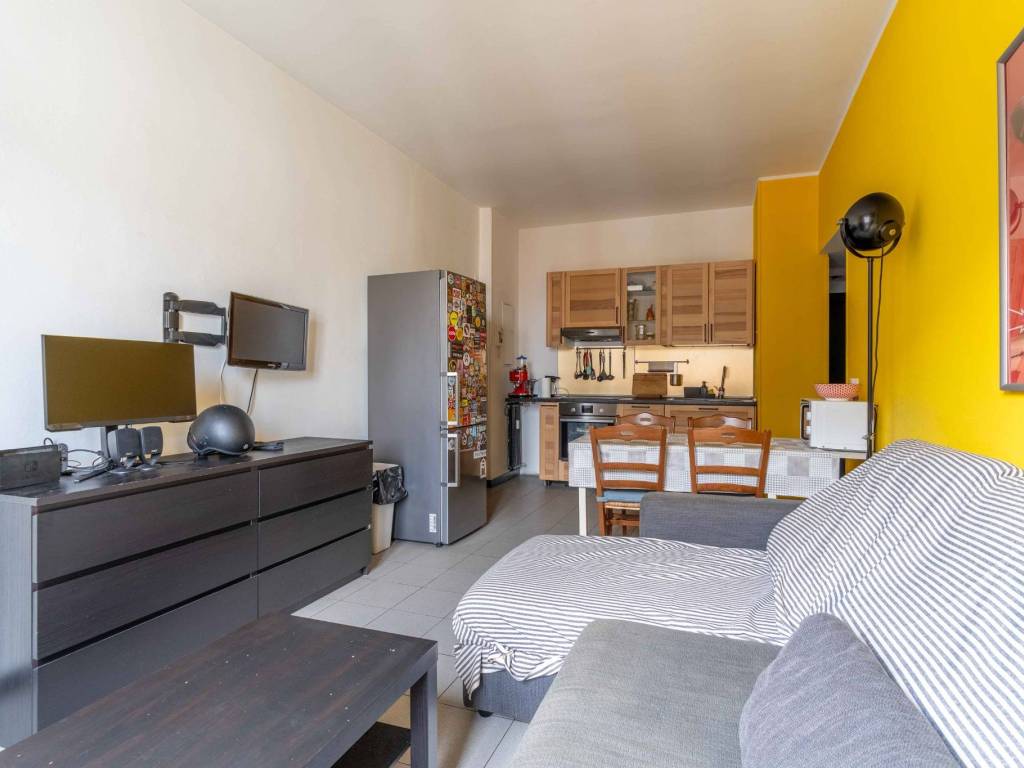 appartamento in affitto a Milano in zona Famagosta