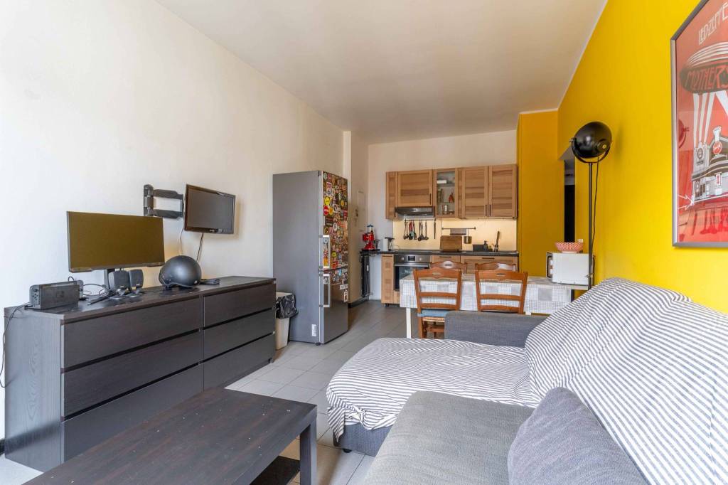 appartamento in affitto a Milano in zona Famagosta