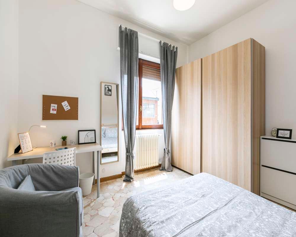 negozio in affitto a Milano in zona Bovisasca