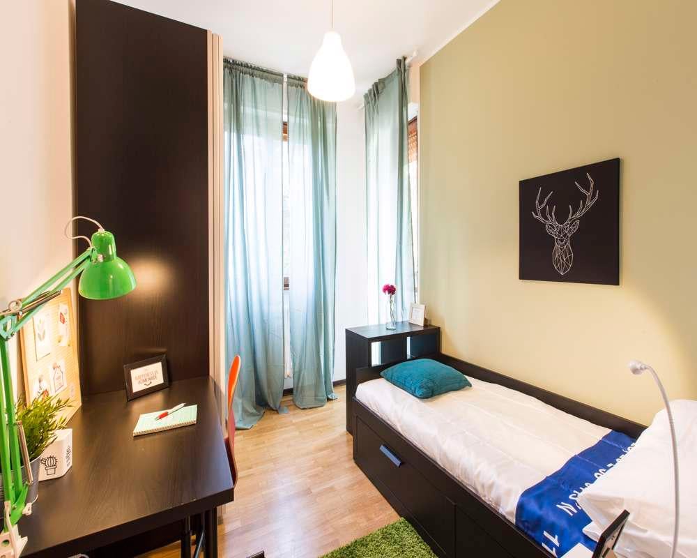 appartamento in affitto a Milano in zona Lorenteggio