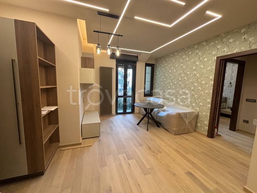 appartamento in affitto a Milano in zona Sempione