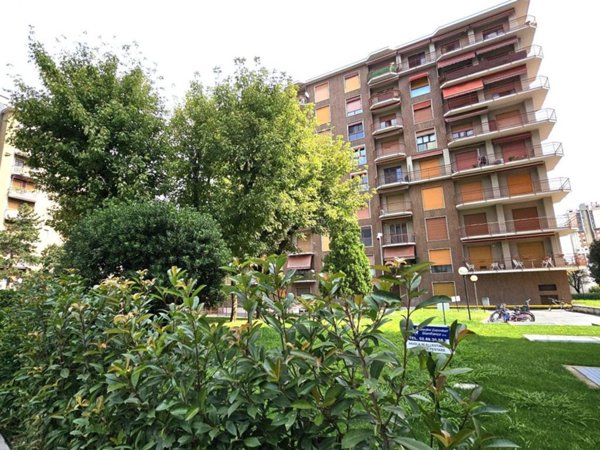 appartamento in affitto a Milano in zona Famagosta