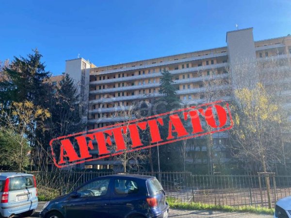 appartamento in affitto a Milano in zona QT8