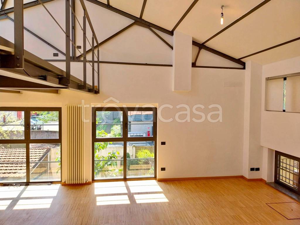appartamento in affitto a Milano in zona Corvetto
