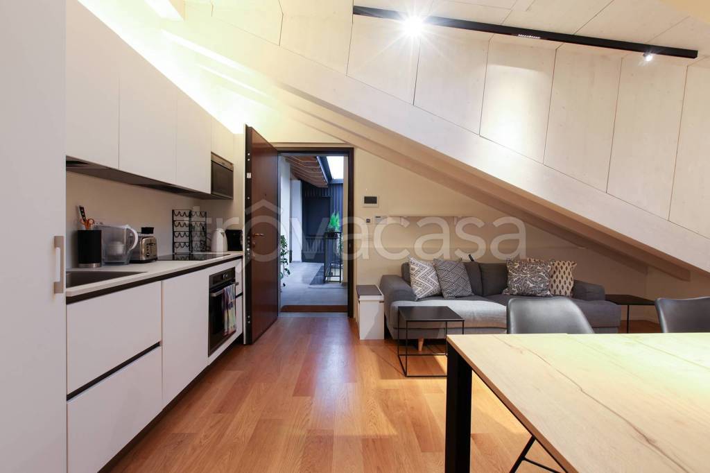 appartamento in affitto a Milano in zona XXII Marzo