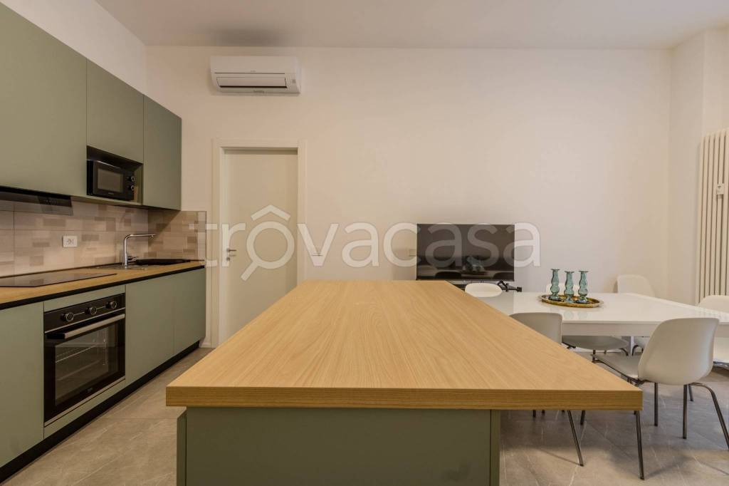 appartamento in affitto a Milano in zona Isola