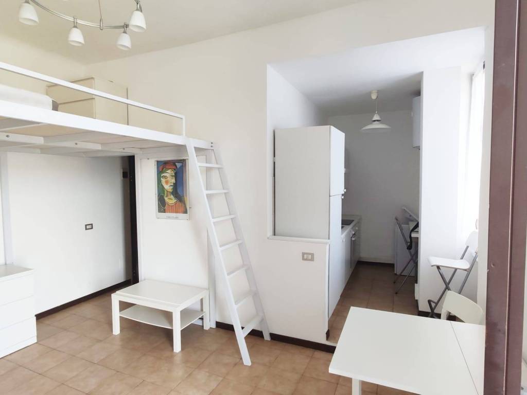 appartamento in affitto a Milano in zona Stazione Centrale