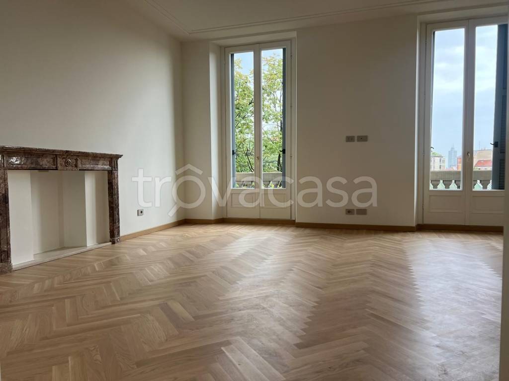 appartamento in affitto a Milano in zona Cadorna