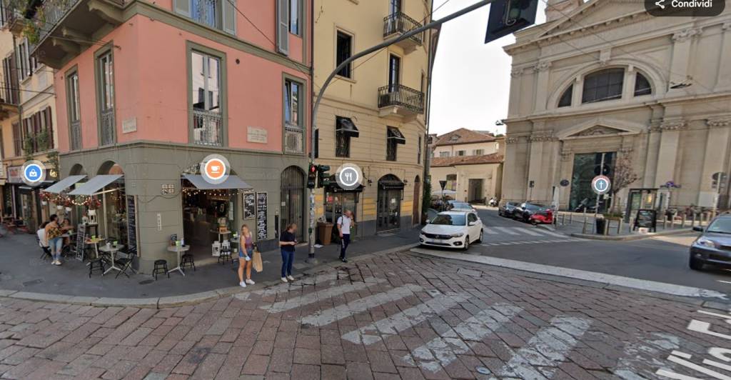 negozio in affitto a Milano in zona Porta Ticinese