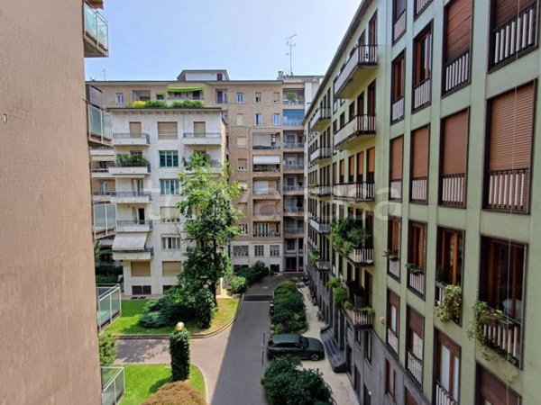 appartamento in affitto a Milano in zona Porta Nuova