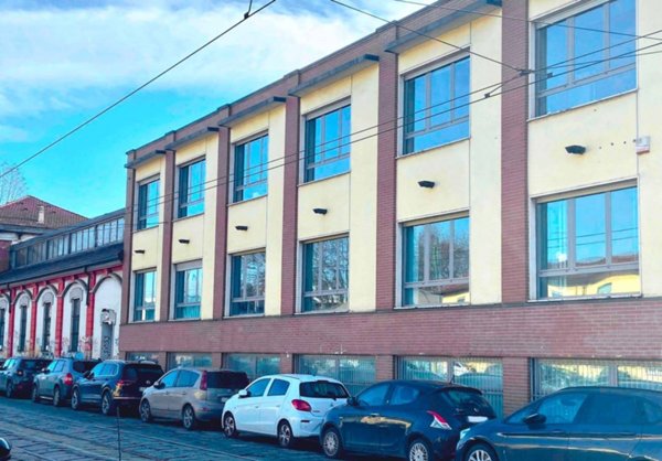 ufficio in affitto a Milano in zona Barona
