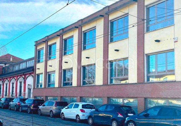 ufficio in affitto a Milano in zona Barona