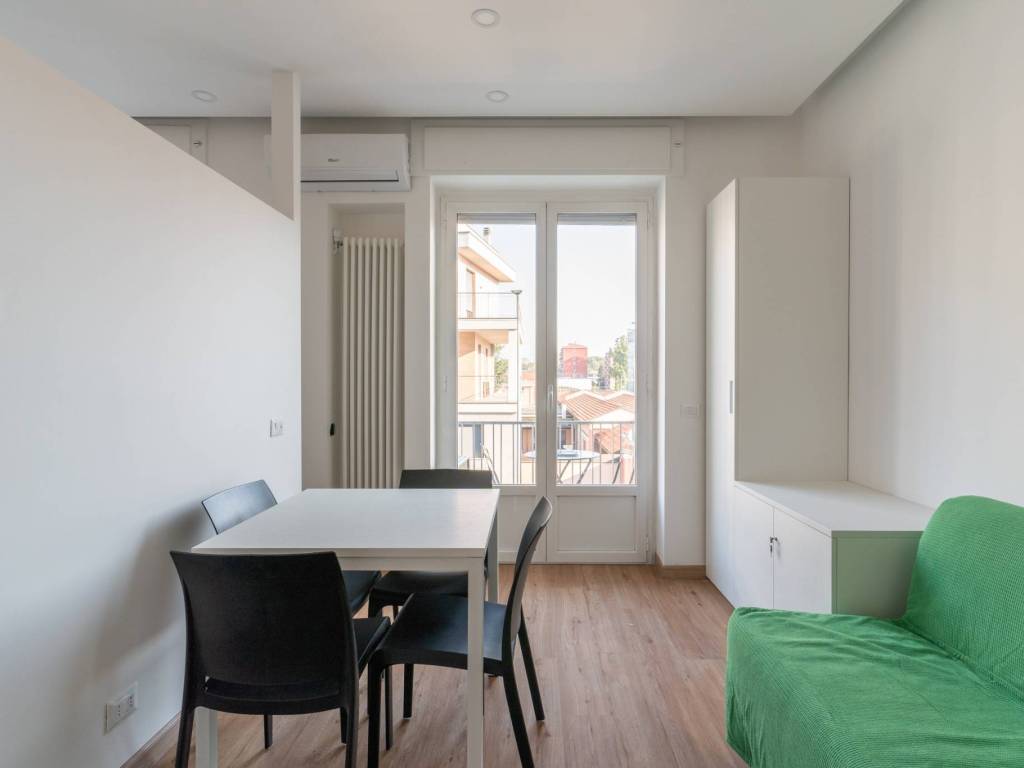 appartamento in affitto a Milano in zona Adriano