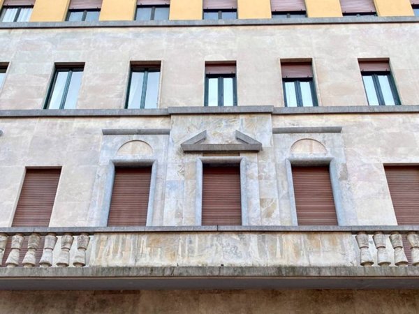 ufficio in affitto a Milano