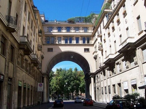 appartamento in affitto a Milano in zona Sant'Ambrogio