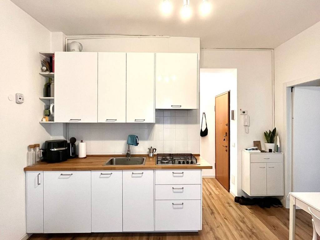 appartamento in affitto a Milano in zona Famagosta