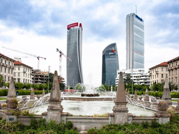 negozio in affitto a Milano in zona Solari