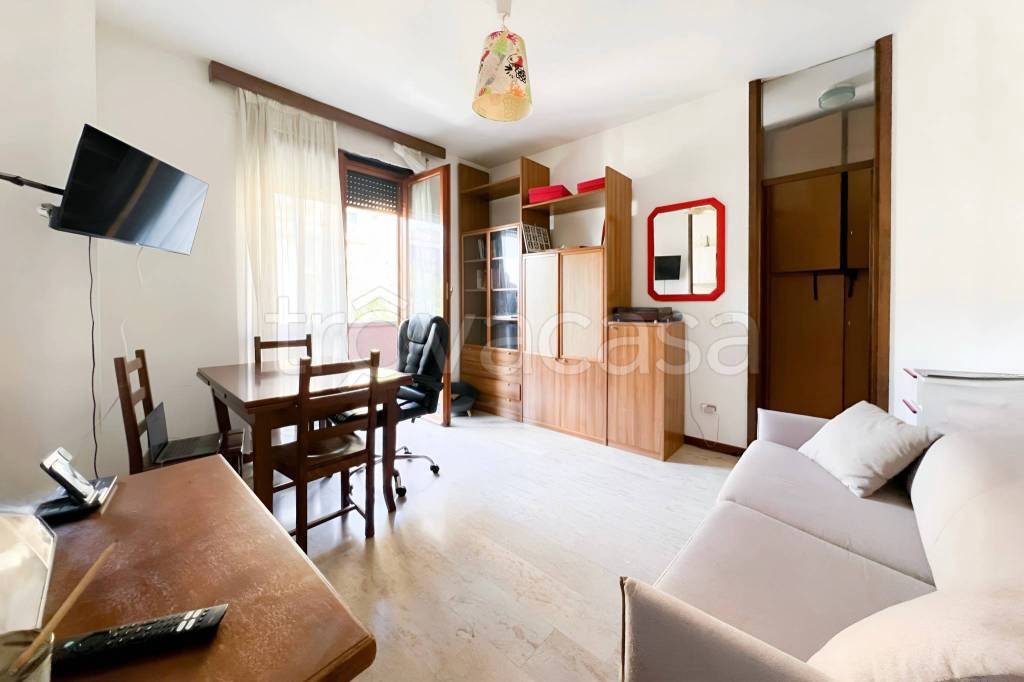 appartamento in affitto a Milano in zona Porta Genova
