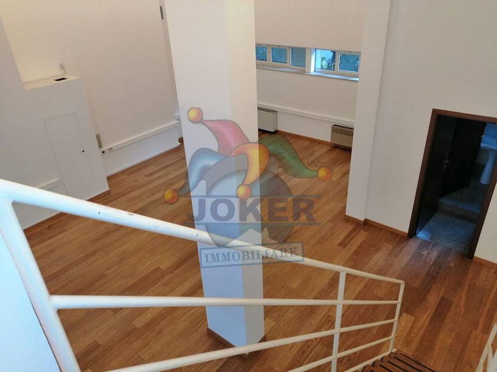 ufficio in affitto a Milano