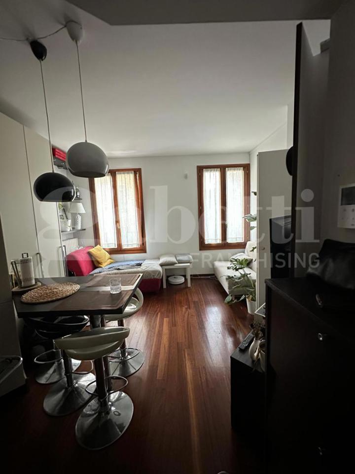 appartamento in affitto a Milano in zona Conchetta