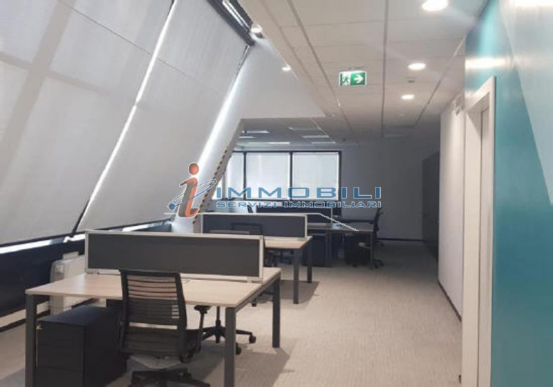 ufficio in affitto a Milano in zona San Cristoforo