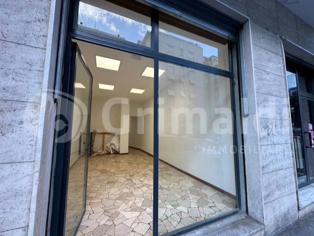 ufficio in affitto a Milano in zona Adriano