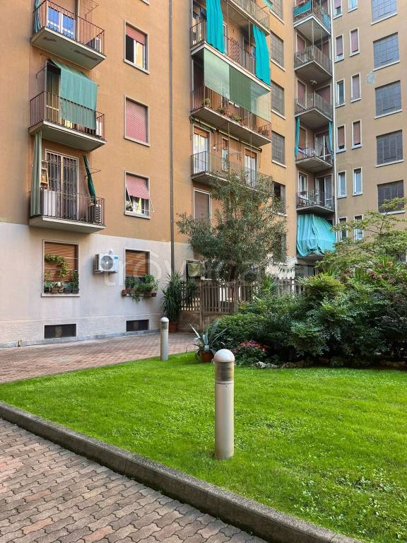 appartamento in affitto a Milano in zona Prato Centenaro