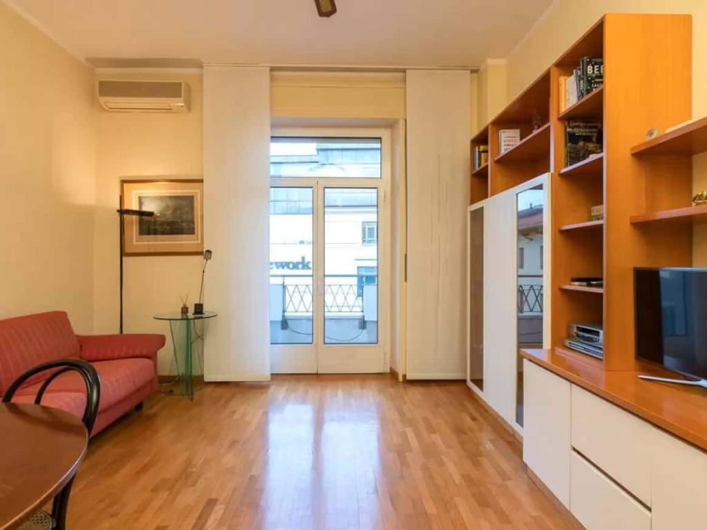 appartamento in affitto a Milano in zona Porta Nuova