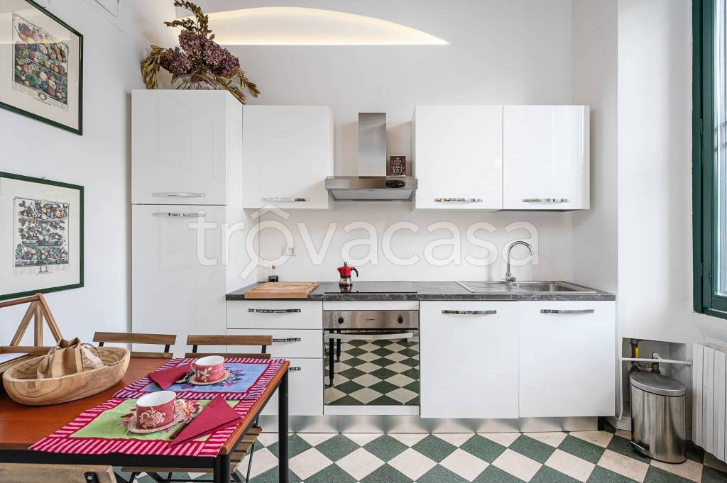 appartamento in affitto a Milano in zona Porta Genova