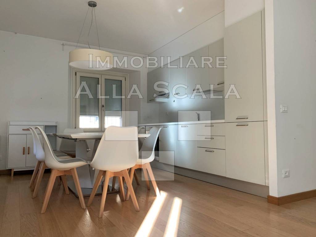 appartamento in affitto a Milano in zona Sant'Ambrogio