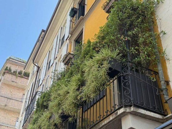 negozio in affitto a Milano