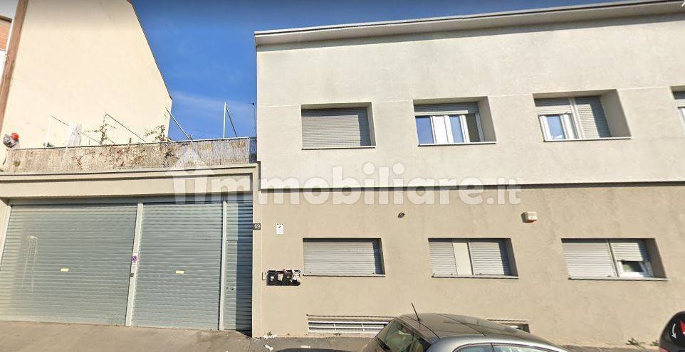negozio in affitto a Milano in zona Rogoredo