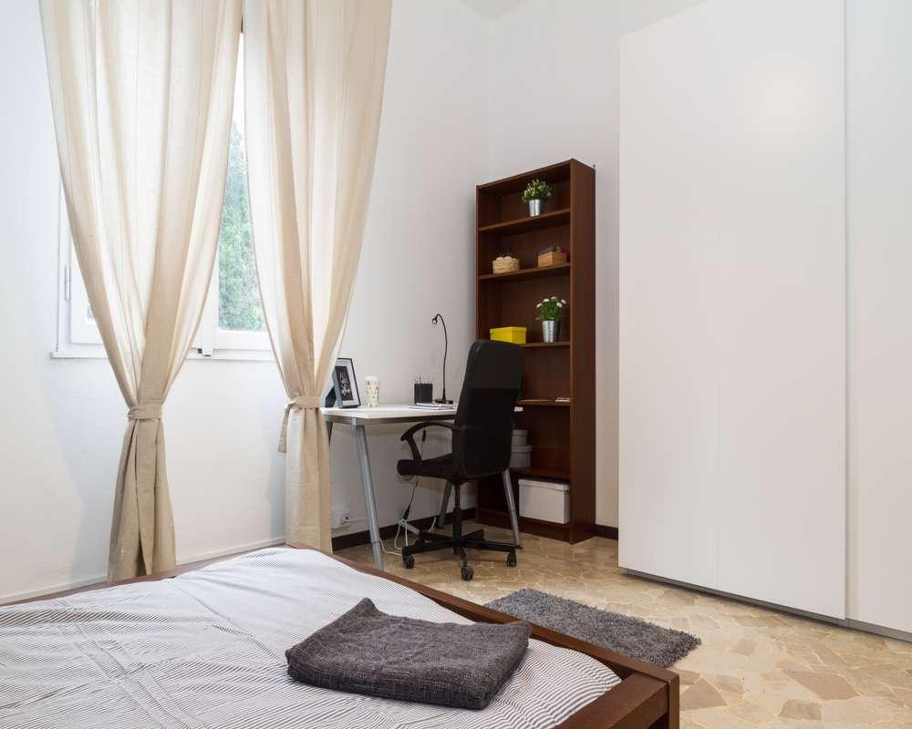 appartamento in affitto a Milano in zona Lorenteggio