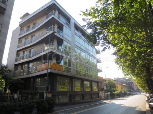 ufficio in affitto a Milano in zona Maggiolina