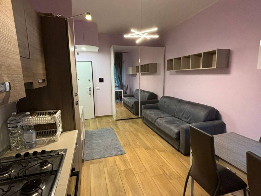 appartamento in affitto a Milano in zona Famagosta