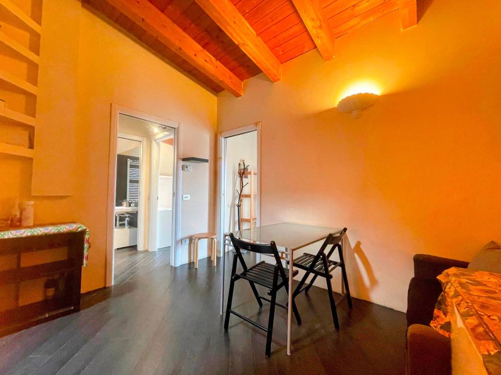 appartamento in affitto a Milano in zona Isola