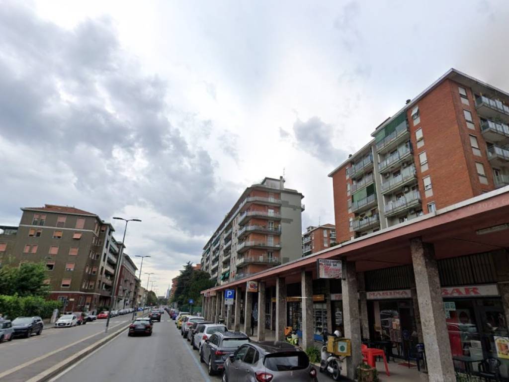 negozio in affitto a Milano in zona Niguarda