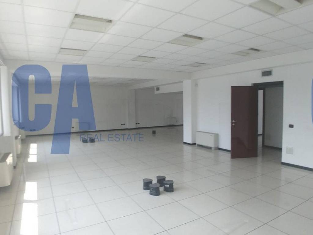 ufficio in affitto a Milano in zona Gallaratese