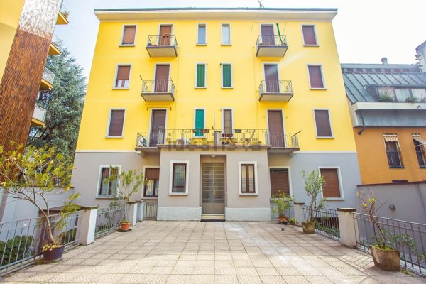 appartamento in affitto a Milano in zona Piazzale Lodi